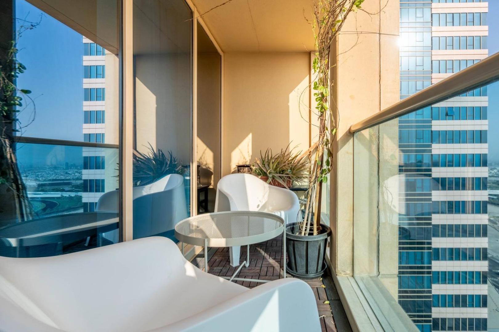 Guestready - Exquisite Near Canal Apartment Dubai